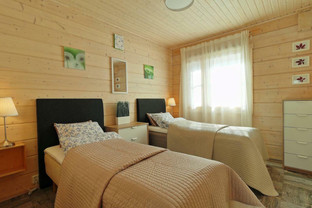 Villa Maria Cottages Jaala Zewnętrze zdjęcie